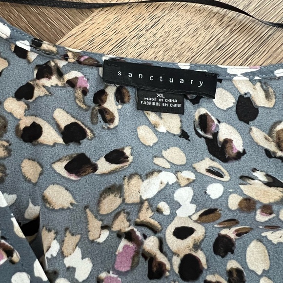 Sanctuary Blouse - Picture 4 of 6